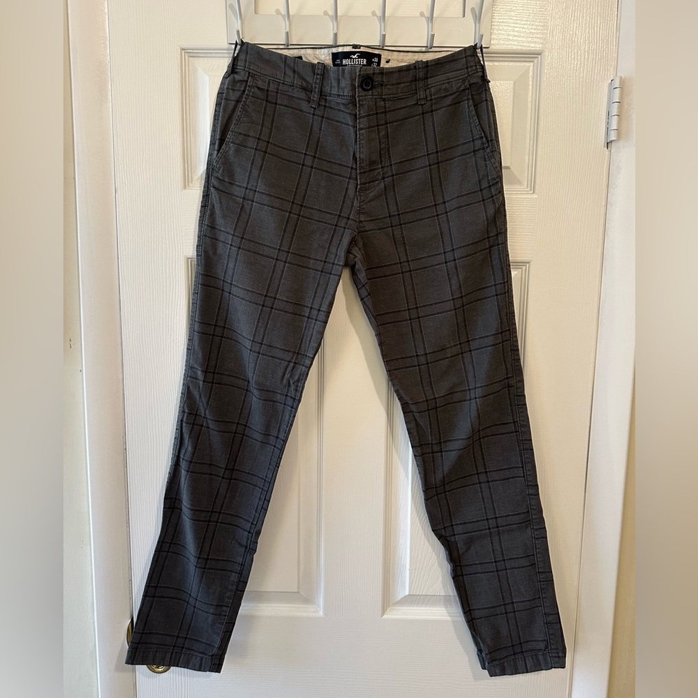 Hollister Men's Charcoal Checkered Chinos